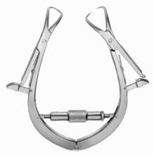 retractors ms 31651